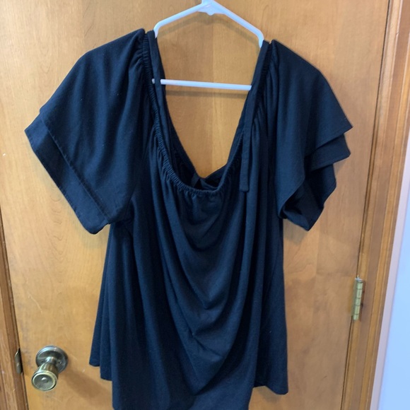 Lane Bryant 26/28 off the shoulder top - Picture 3 of 3